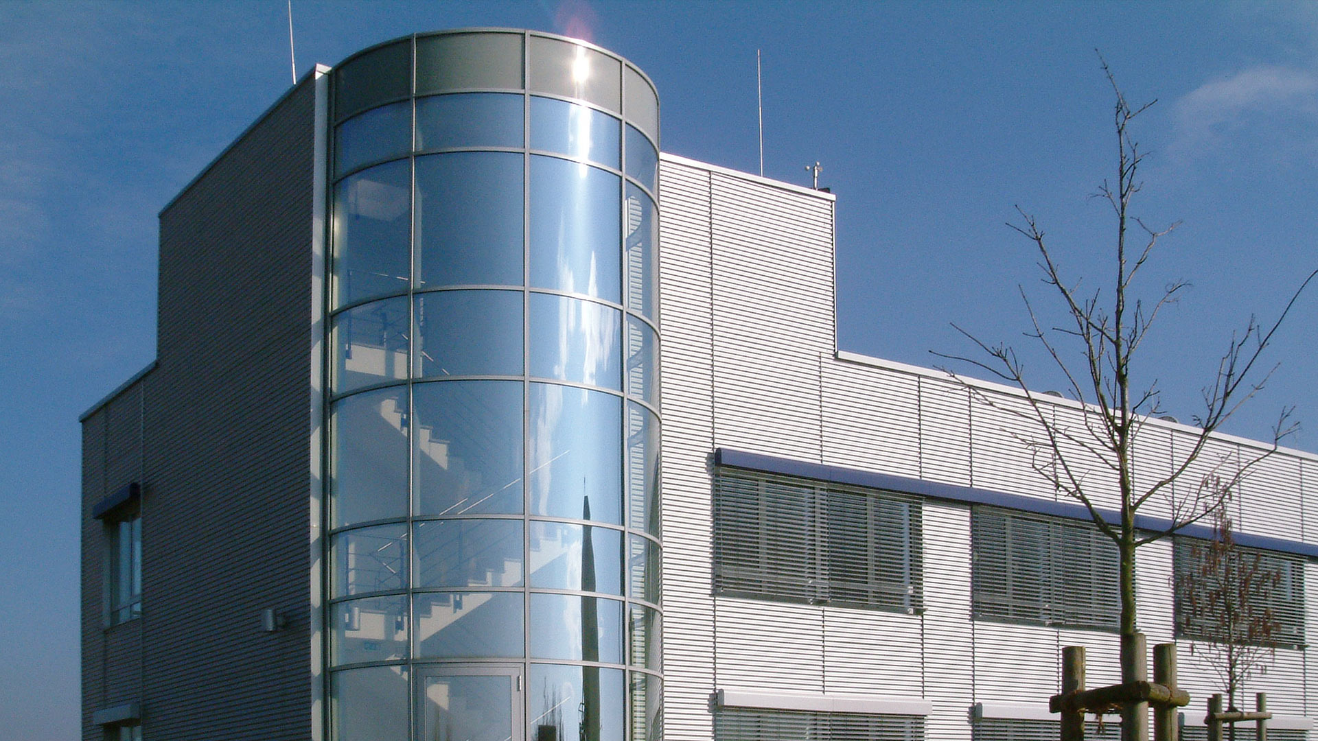 Spacenet Services Europe GmbH, 715222 Backnang-Waldrems